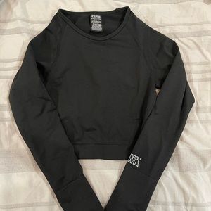 VS PINK seamless crop athletic top